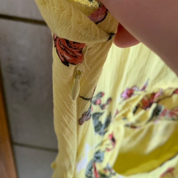 BLEUH CIEL 100% RAYON FLORAL OPEN BACK DRESS 20” PTP - Picture 8 of 8